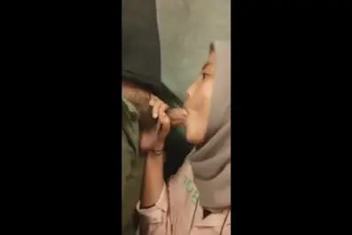 Bokep Jilbab Nurut Diminta BJ Sebelum Tidur